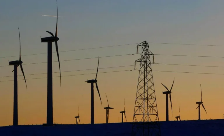 Governo libera R$ 7 bilhões para combater alta nas tarifas de energia em ano eleitoral