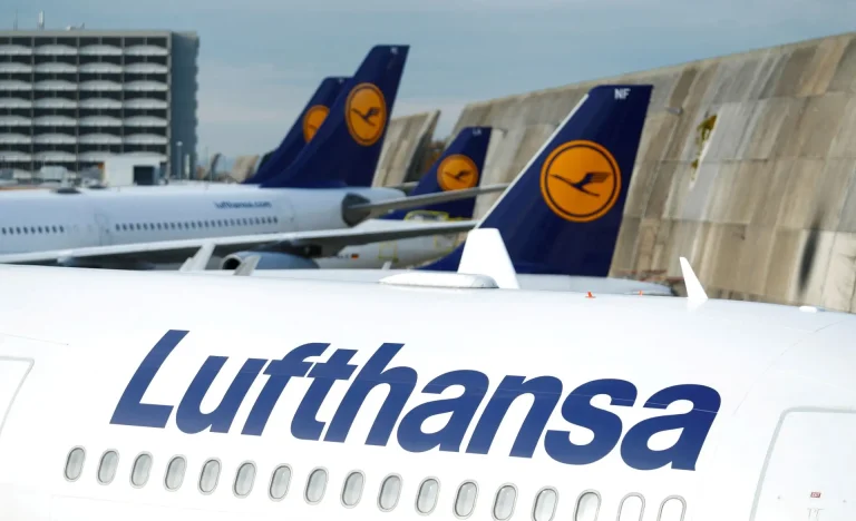 Guerra no Oriente Médio e Bloqueio de Ormuz Ameaçam Preços do Combustível de Aviação, Alerta Lufthansa