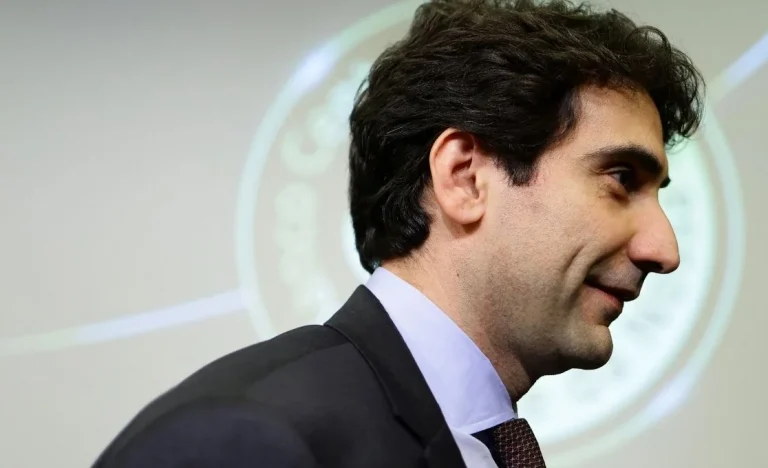 Guerra no Oriente Médio e Combustíveis: Inflação Alta Pode Forçar Banco Central a Subir Juros, Alerta Especialista