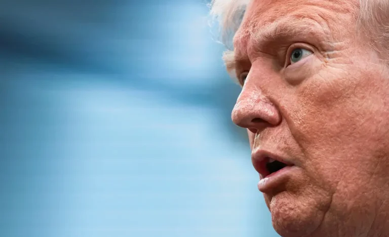 Fraude Eleitoral: Pesquisa Reuters/Ipsos Revela Desconfiança Crescente nos EUA Impulsionada por Trump Antes das Eleições de Meio de Mandato
