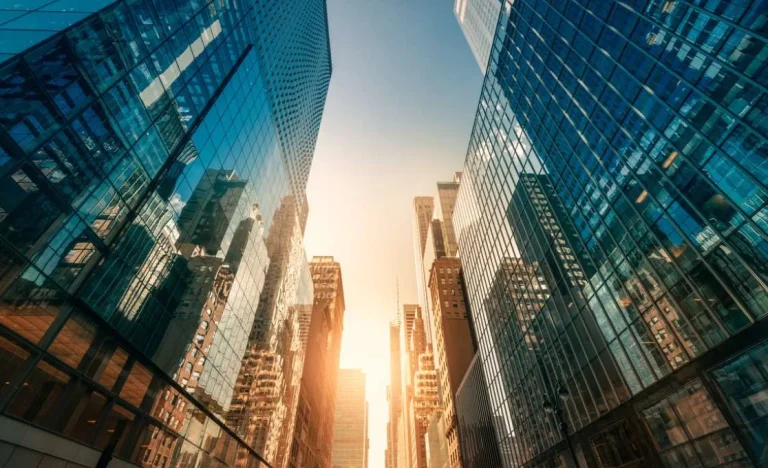 Mercado de Escritórios em SP Continua Aquecido em 2026: Faria Lima Lidera Alta de Preços Acima de R$ 300/m²