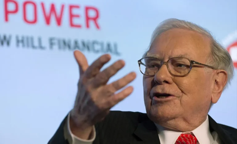 O Segredo de Warren Buffett para Contratar Grandes Líderes: Visão Clara, Cultura Forte e Integridade Inegociável