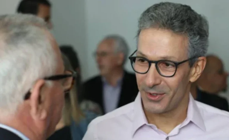 Zema defende voto nele contra Flávio Bolsonaro, citando ‘ralar’ e ‘não ter rabo preso’ em planos para aposentadoria e Petrobras