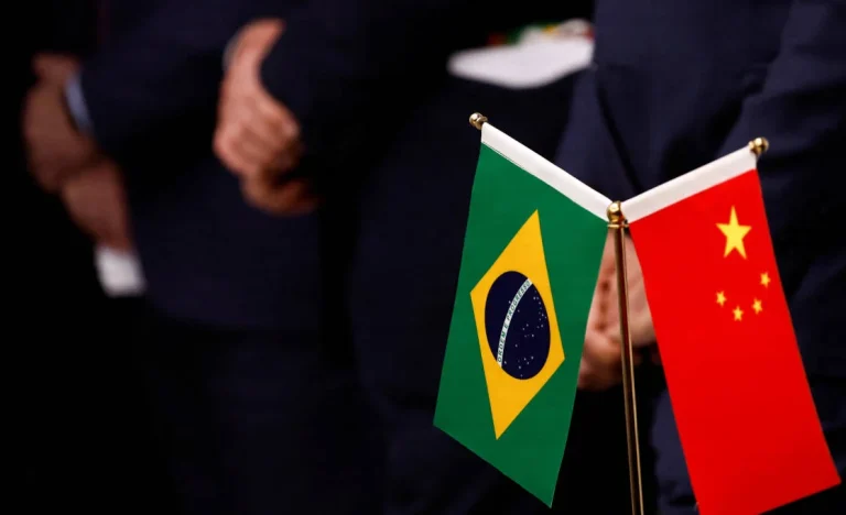 Investimentos Chineses no Brasil Disparam 45%, Colocando o País no Topo Global com Quase o Dobro dos EUA