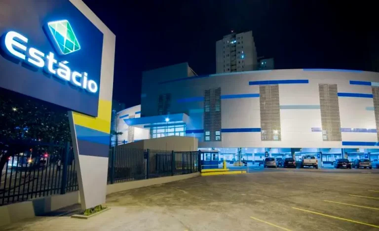 Yduqs (YDUQ3) dispara 8% após balanço 1T26 fraco; mercado aposta em guidance otimista para 2026