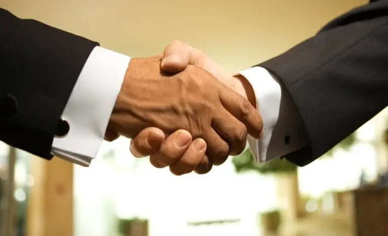 Reforma Tributária e Imposto sobre Dividendos: Impacto Chocante no Valor de Empresas em M&A Desvendado