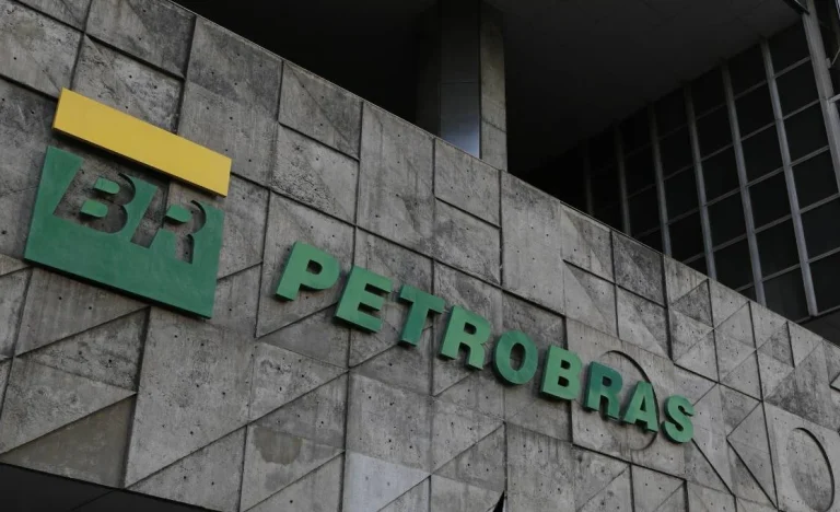 Petrobras (PETR4) Prepara Divulgação de Balanço e Dividendos: Mercado Antecipa Lucro Robusto e Pagamentos Milionários em Meio a Alta do Petróleo