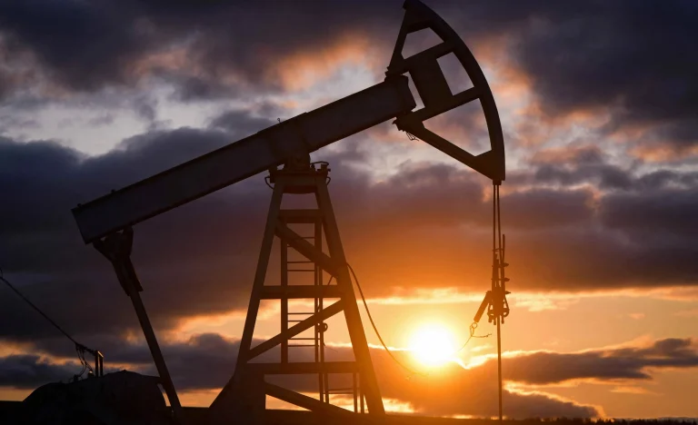 América Latina Lidera Crescimento Global do Petróleo em 2026: Brasil é o Grande Protagonista com Aumento de Produção
