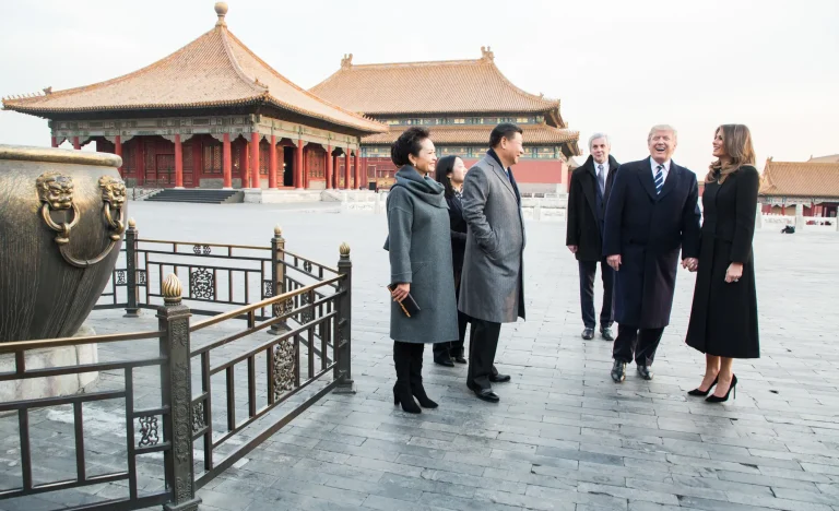 Xi Jinping Adverte Trump: Taiwan é Ponto Crítico e Pode Desencadear Conflito entre China e EUA