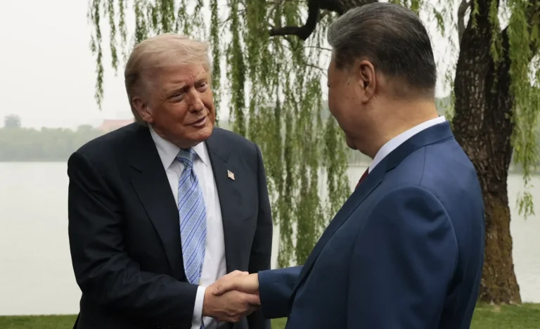 Xi Jinping celebra “histórica” cúpula com Trump e afirma que “muitos resultados” foram alcançados em nova era de relações EUA-China