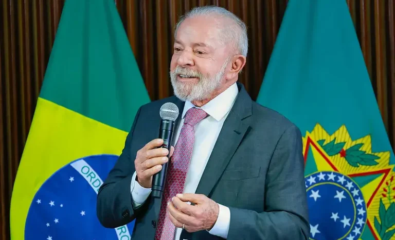 Lula recebe segunda sessão de radioterapia preventiva em Brasília e segue agenda em Manaus: entenda o tratamento