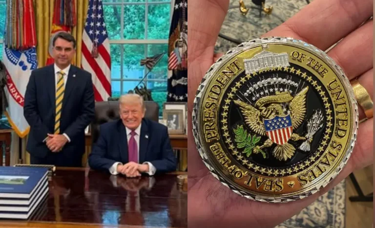 O que é a “challenge coin” de Trump dada a Flávio Bolsonaro? Símbolo de honra ou estratégia política?