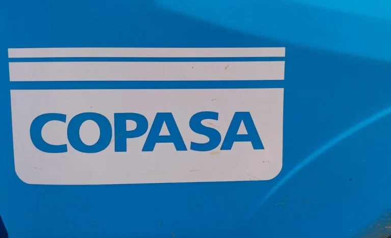 Ações da Copasa (CSMG3) Despencam Mais de 7% Após Mudanças na Oferta de Privatização; Governo de Minas Gerais Adia Decisão Crucial
