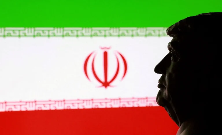 Acordo EUA-Irã em Suspenso: Trump Pode Vetar Entendimento Sobre Programa Nuclear Iraniano, Alerta Axios