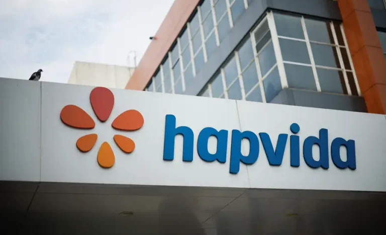 Hapvida em Queda: Reajuste da ANS de 5,11% Abala Mercado e Tira Esperança de Lucros Maiores