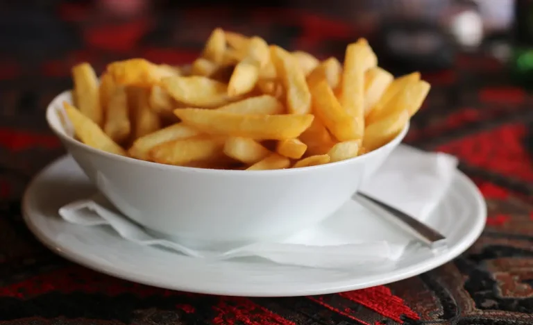Dia da Batata Frita: Alimento Queridinho Movimenta R$ 58,5 Bilhões e Conquista Brasileiros em Todas as Refeições
