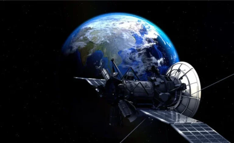 Iceye, gigante europeia de satélites, alcança valor de mercado bilionário e mira expansão global em inteligência soberana