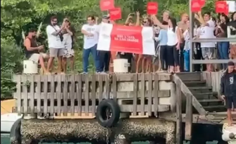 Protestos e Queima de Totens na Ilha Grande: Moradores Rejeitam Nova Taxa de Turismo em Angra dos Reis