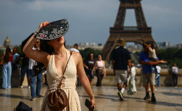 Onda de Calor na Europa: França Proíbe Álcool em Eventos Públicos, Alemanha em Alerta e Espanha Fecha Área de Fãs de Futebol