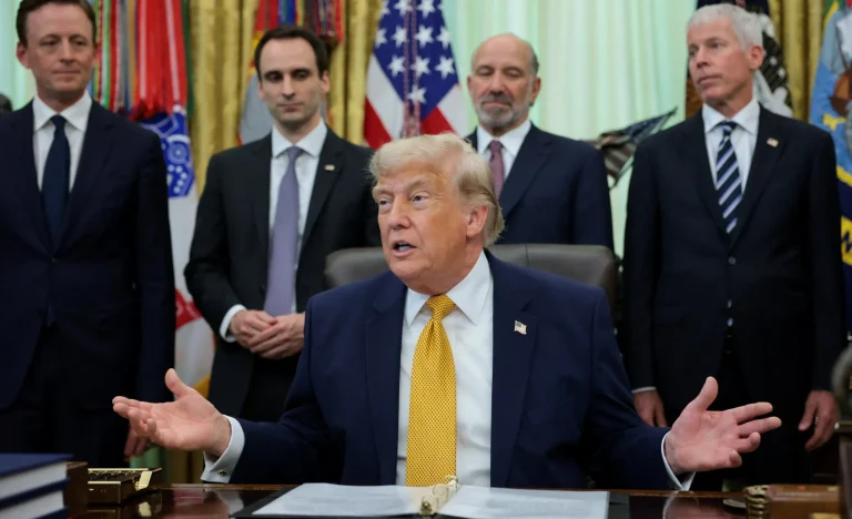 Trump Ameaça Irã: “Farei o que for preciso” se acordo nuclear não for cumprido
