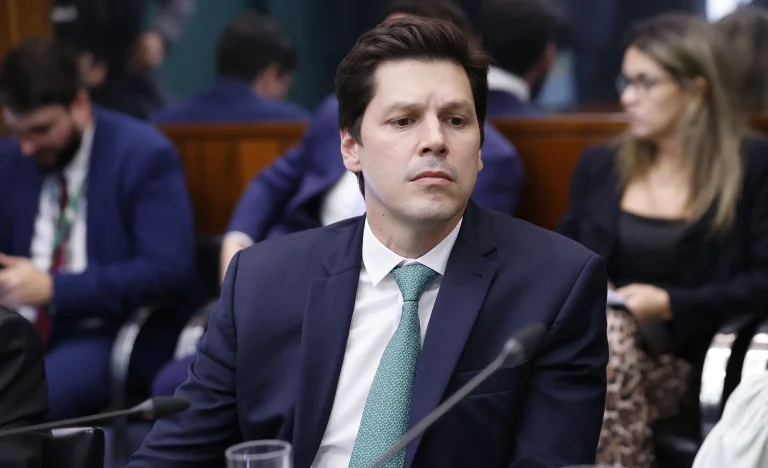 Pesquisa Real Time Big Data: Daniel Vilela lidera para governo, Gracinha Caiado para Senado e Ronaldo Caiado para presidente em Goiás