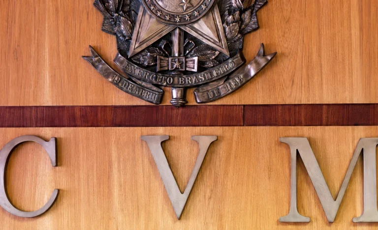 CVM Define Nova Lista Tríplice para Diretores Substitutos: Quem São os Servidores de Carreira que Assumirão em Casos de Ausência?