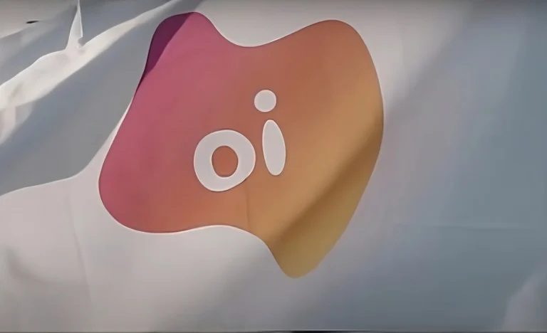 Victor Adler Reduz Drasticamente Posição na Oi (OIBR3): Bilionário Quase Zera Participação em Meio à Crise da Empresa