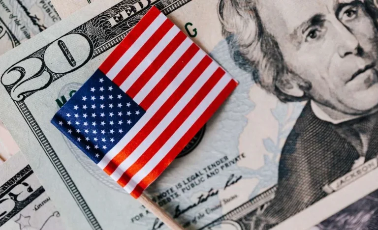 Wall Street Dispara: Trégua no Oriente Médio Impulsiona Alta de 1% e Alivia Preços do Petróleo, Dólar Segue Forte