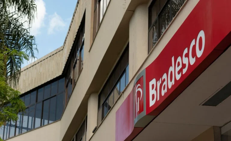 Bradesco (BBDC4) Revoluciona Saúde: Cria Bradsaúde para Liderar Novo Mercado na B3 com Ecossistema Integrado