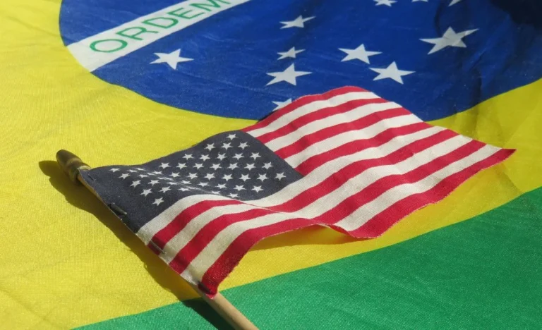 Inflação no Brasil e EUA: Dados Chave Antes da Super Quarta de Juros e Conflito Geopolítico