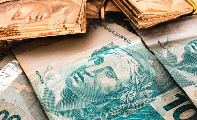 IPCA e Guerra no Oriente Médio: Como a Inflação e o Conflito Geopolítico Moldam o Futuro da Selic e o Ibovespa Hoje