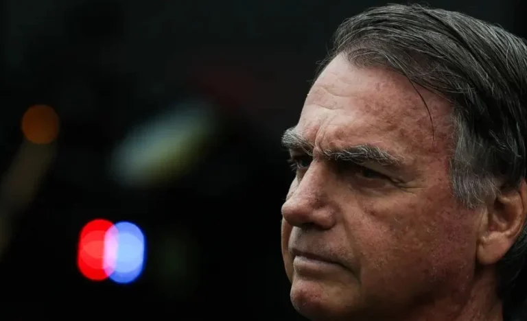 Jair Bolsonaro deixa UTI após 10 dias e é transferido para quarto em Brasília; veja detalhes e o que muda na saúde do ex-presidente