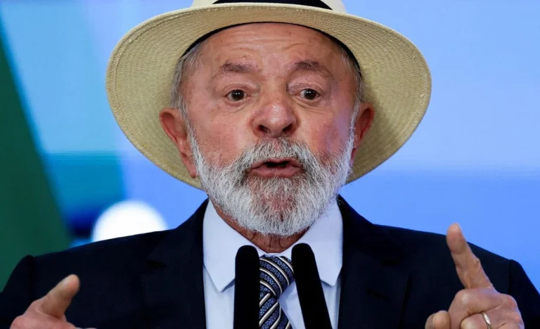 Lula Visita SP: Araraquara e São Carlos, Berços do PT, Recebem Presidente em Agenda Focada em Projetos do Partido